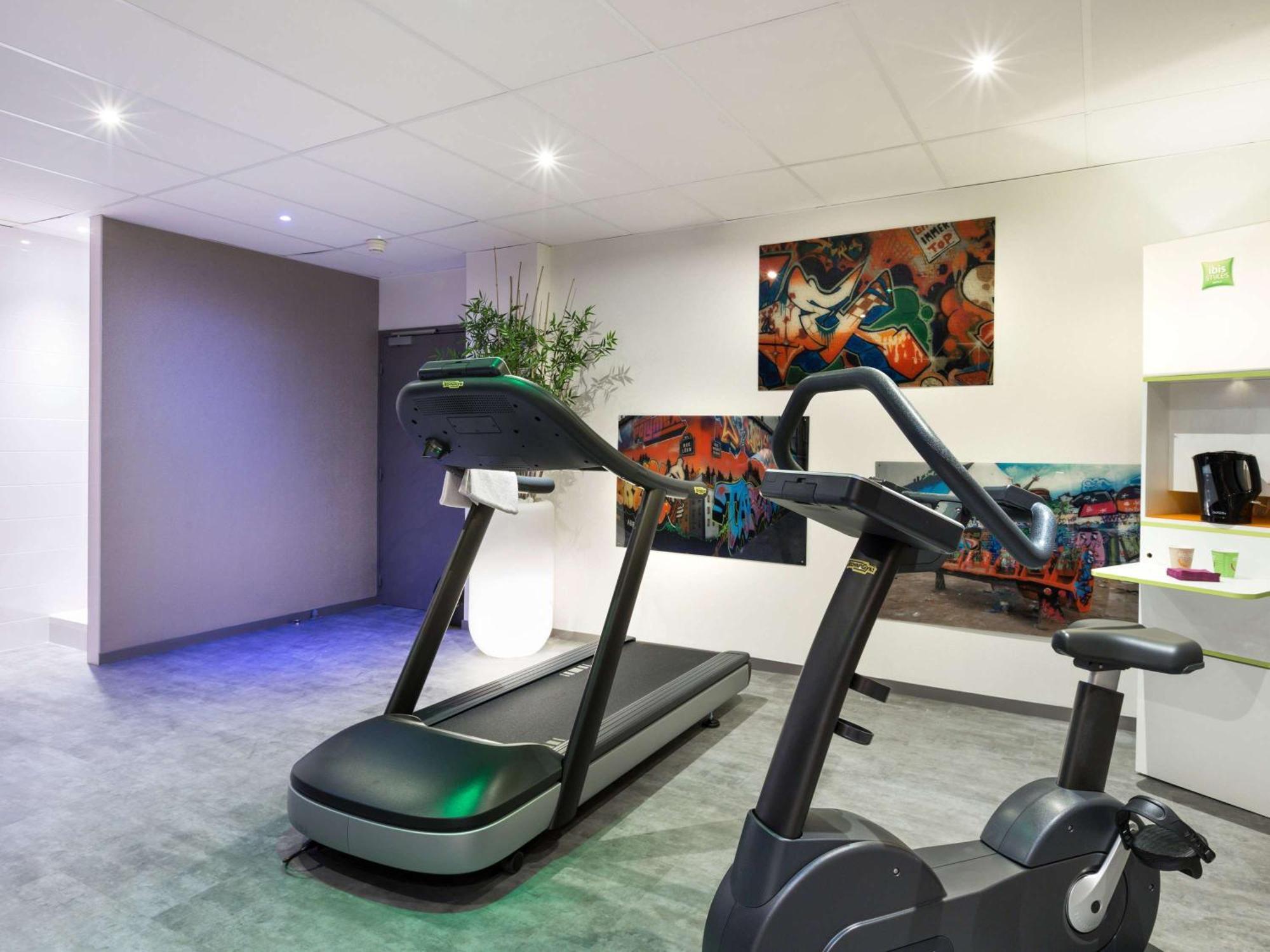 Ibis Styles Blois Centre Gare Hotel Exterior photo