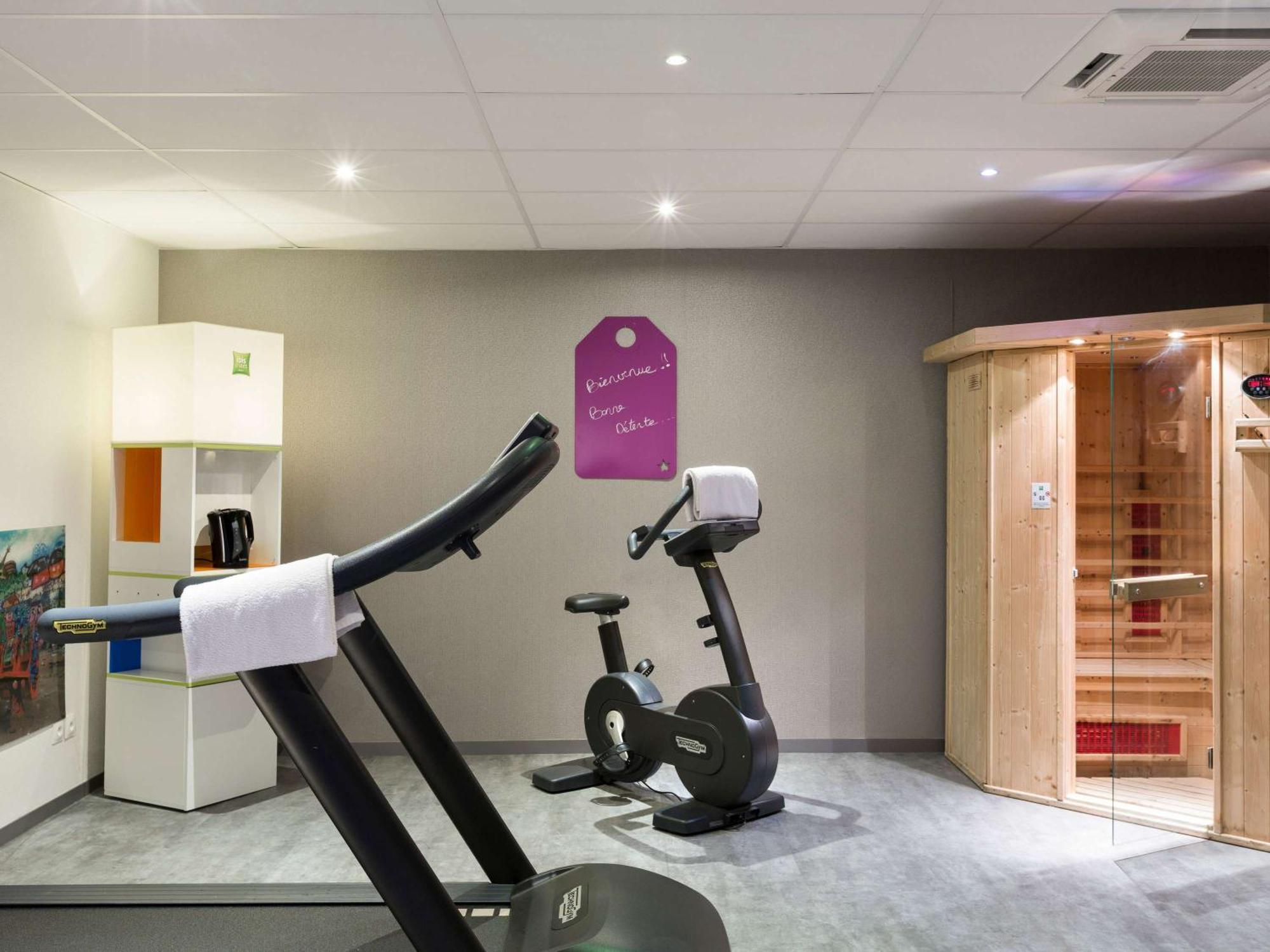 Ibis Styles Blois Centre Gare Hotel Exterior photo